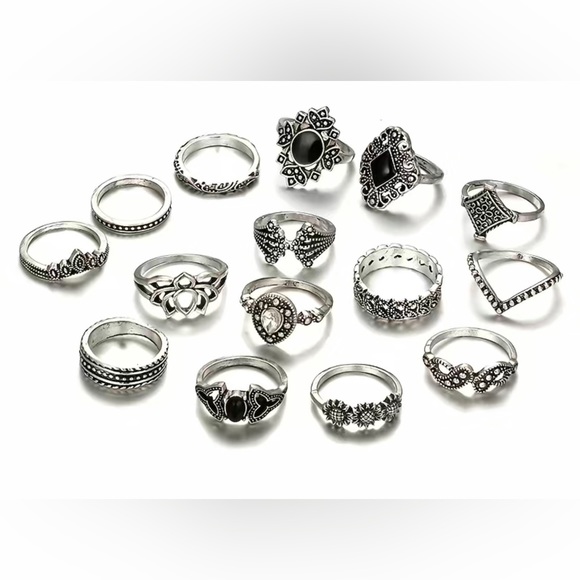 Jewelry - NWT Vintage Alloy Lotus Small Flower Ring 15pcs Ring Set